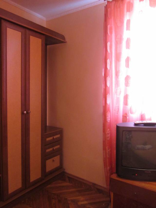 Дом, Шевченка 36а