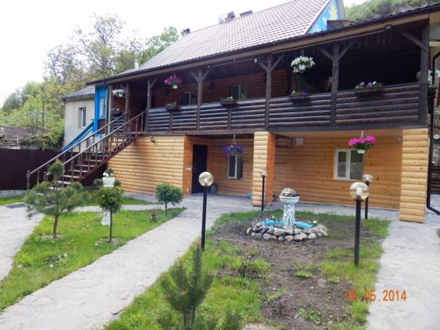 В Каньоне