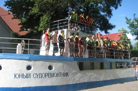 ДОЦ "Юный судоремонтник"