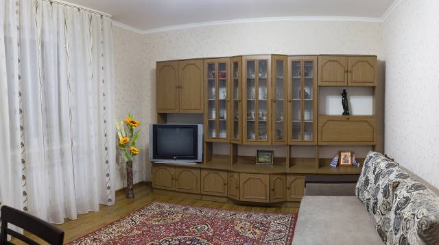 Сдам 2-х комнатную квартиру в центре