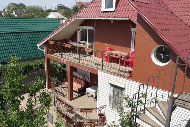 "Каролина"