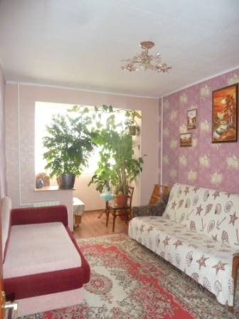 3 к квартира посуточно,г.Черноморск(Ильичевск), угол. ул. Парковая