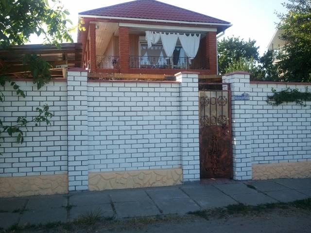 Гостевой коттедж