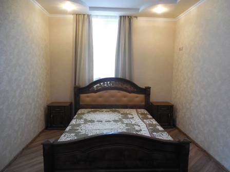2-х км. квартира 200м. до бювету